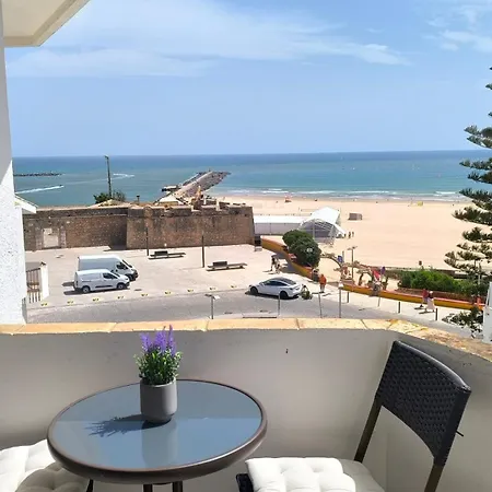 Eyes On The Beach In Praia Da Rocha *